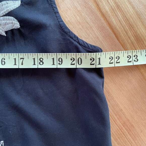 Venus Embroidered Blouse - Made in India - Picture 9 of 10